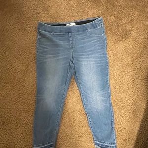 Light denim skinny jeans